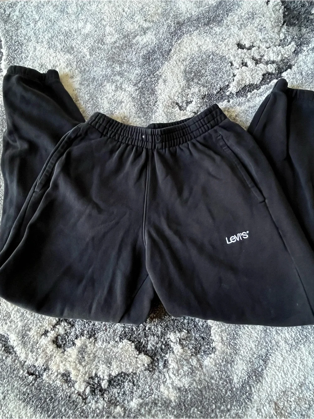 Levi's Men’s Black Jogger Sweatpants with Logo